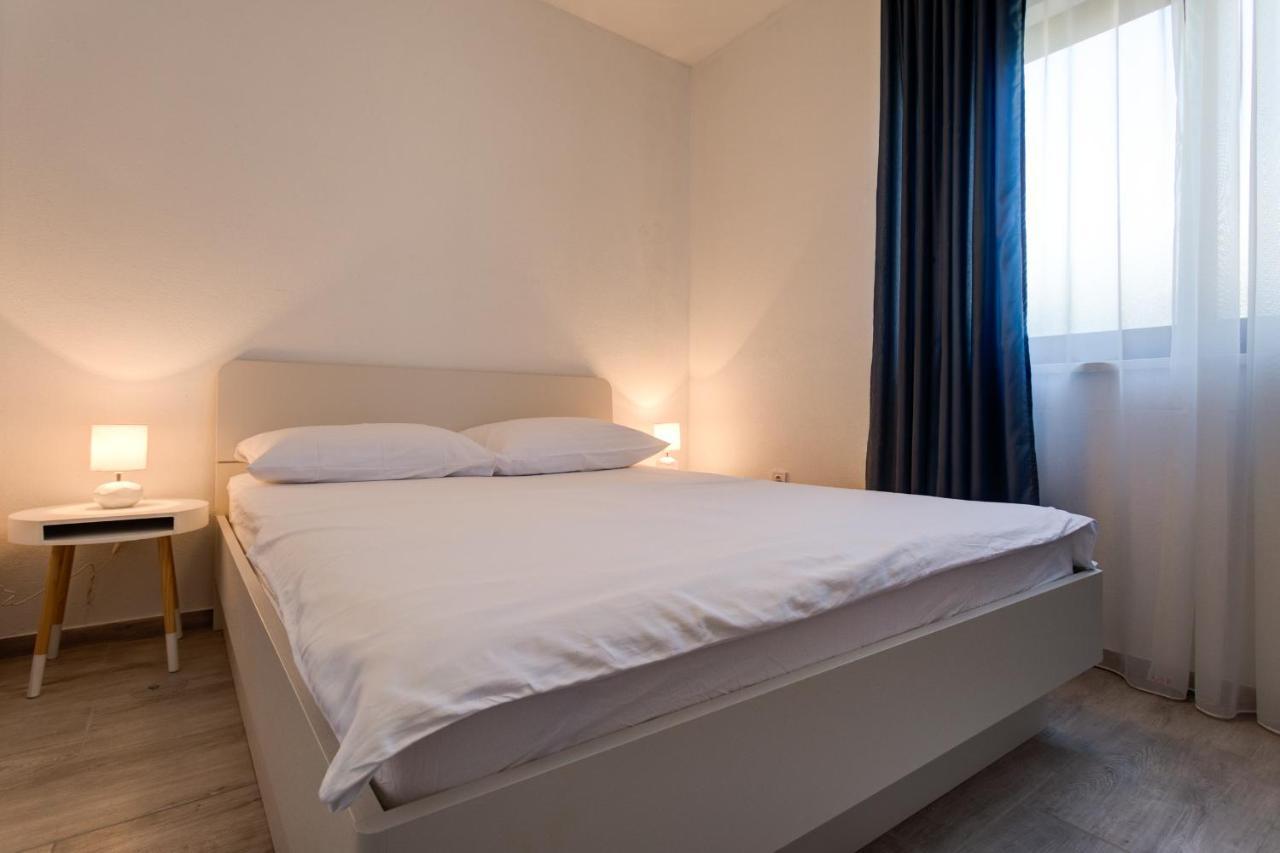 Love Apartments Zečevo Kültér fotó